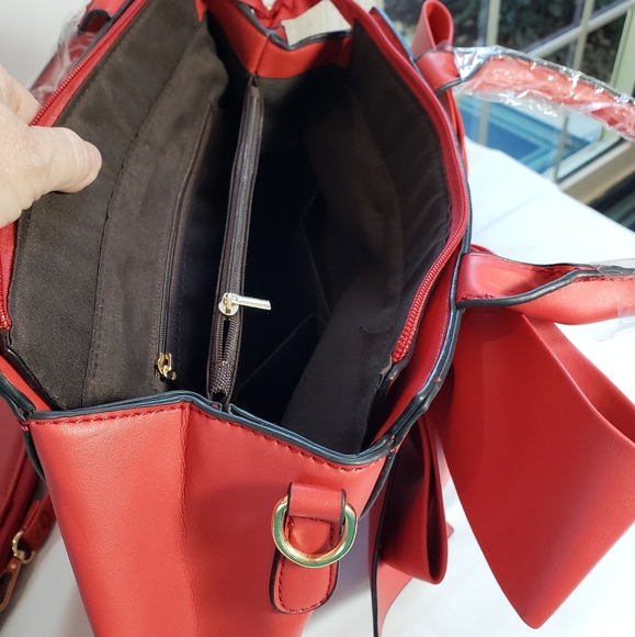 Purse - Picture 3 of 4